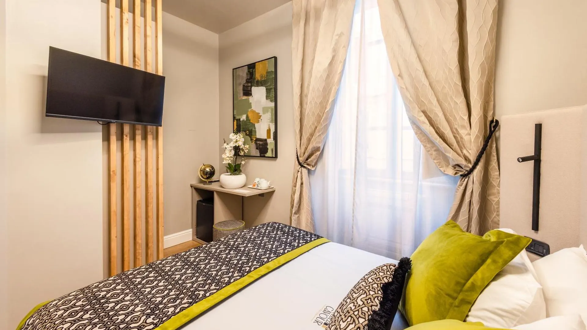 Hotel Mybedcavour Roma 2*,  Italia