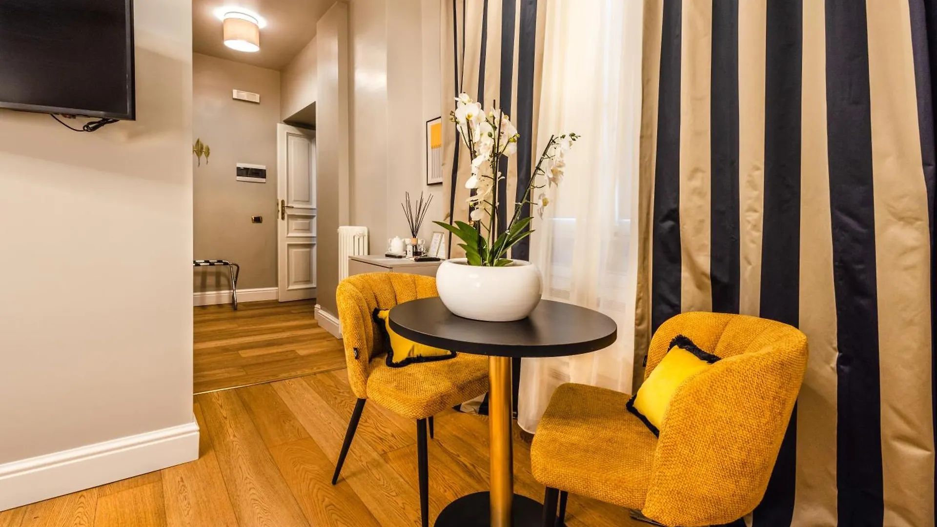 Hotel Mybedcavour Roma