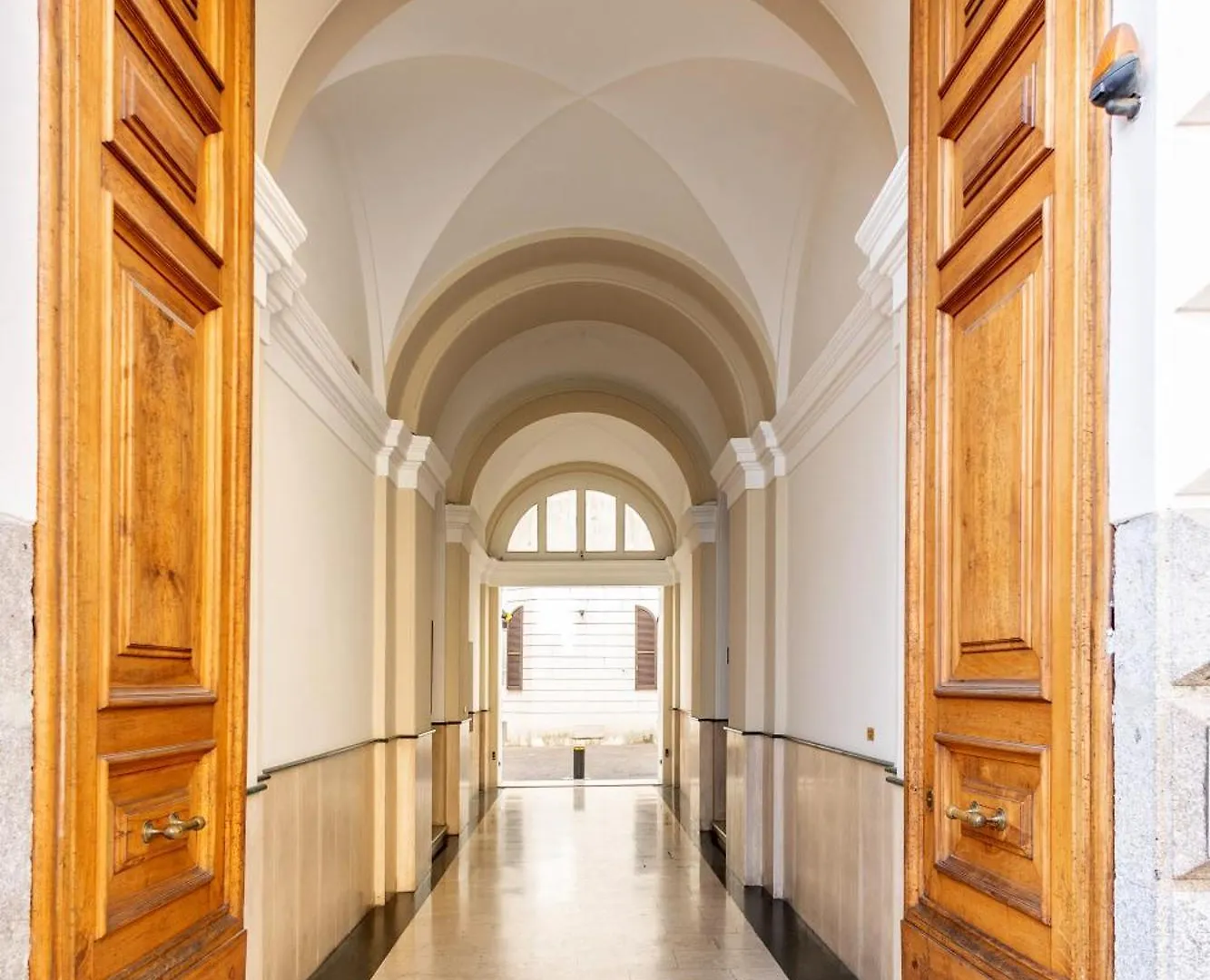 Hotel Mybedcavour Roma
