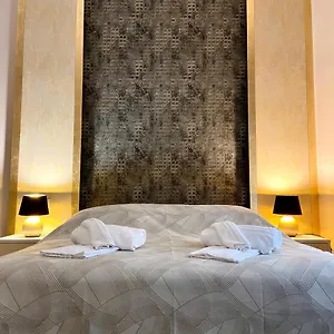 Hotelier 51 ** Rzym